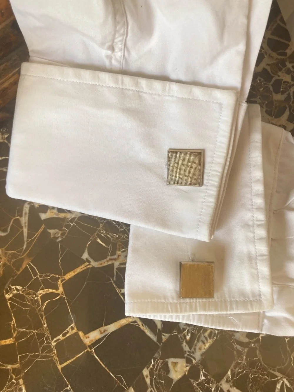 Vintage Hickok Gold Tone Square Cufflinks Classic Mid Century